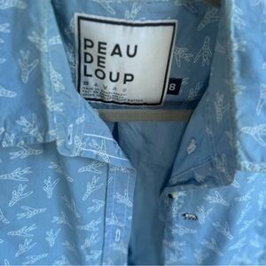 Peau de Loup blue and white short sleebed button down, airplane print- unisex